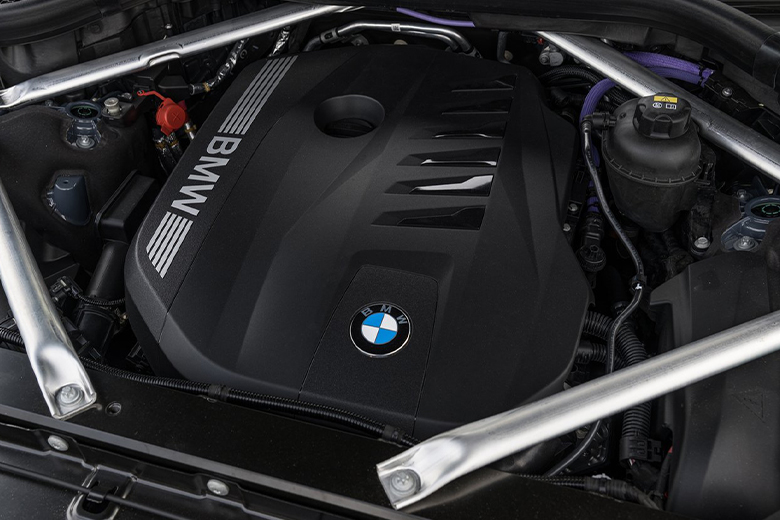 5 Maintenance Mistakes That Could Ruin Your BMW X7 Engine!